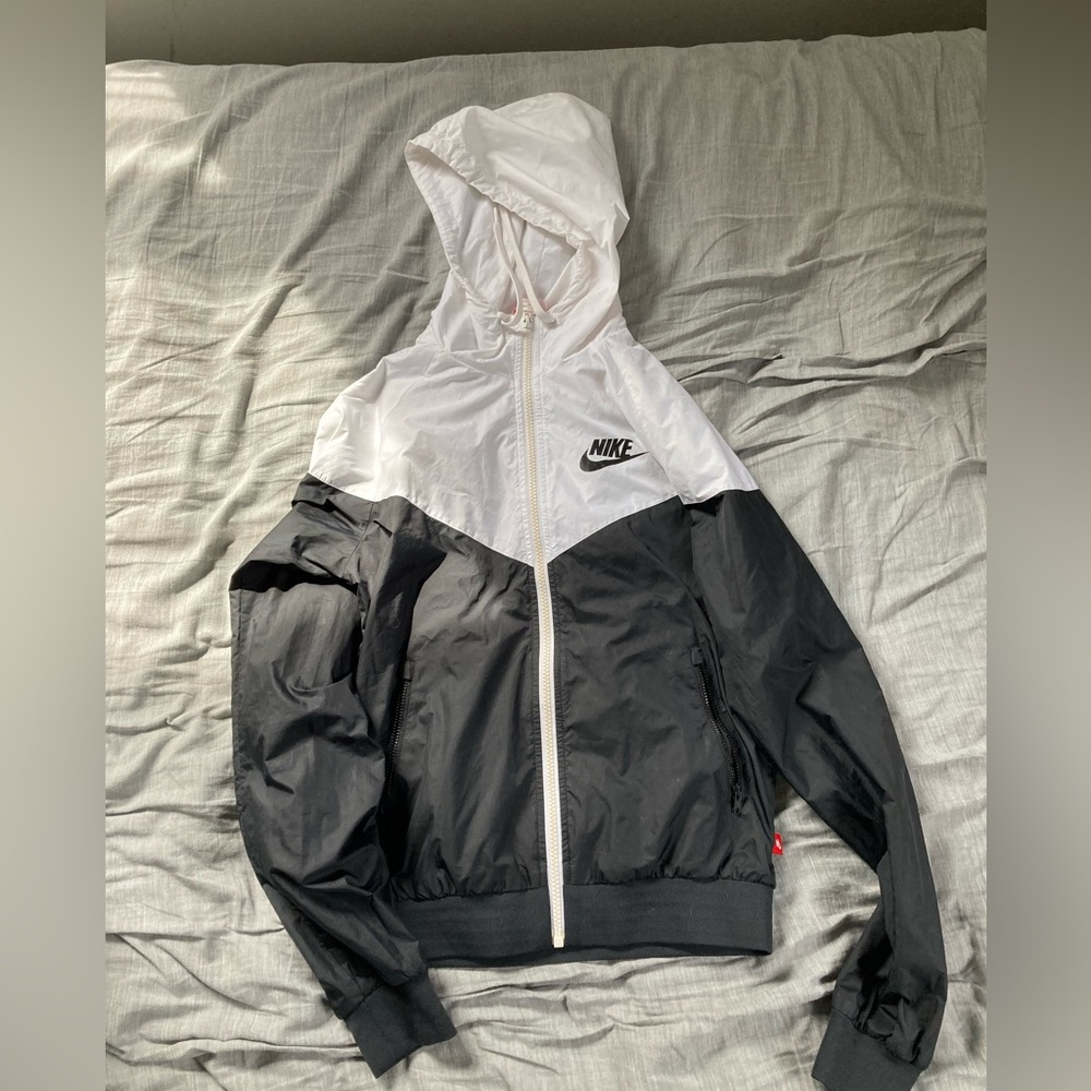 Nike Running Windbreaker